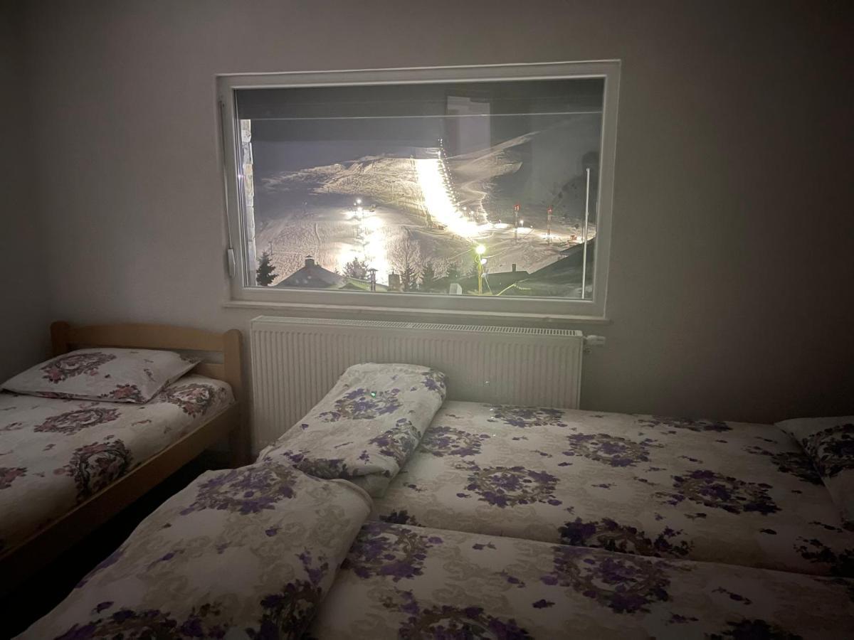 טטובו Villa 80 Kodra E Diellit מראה חיצוני תמונה